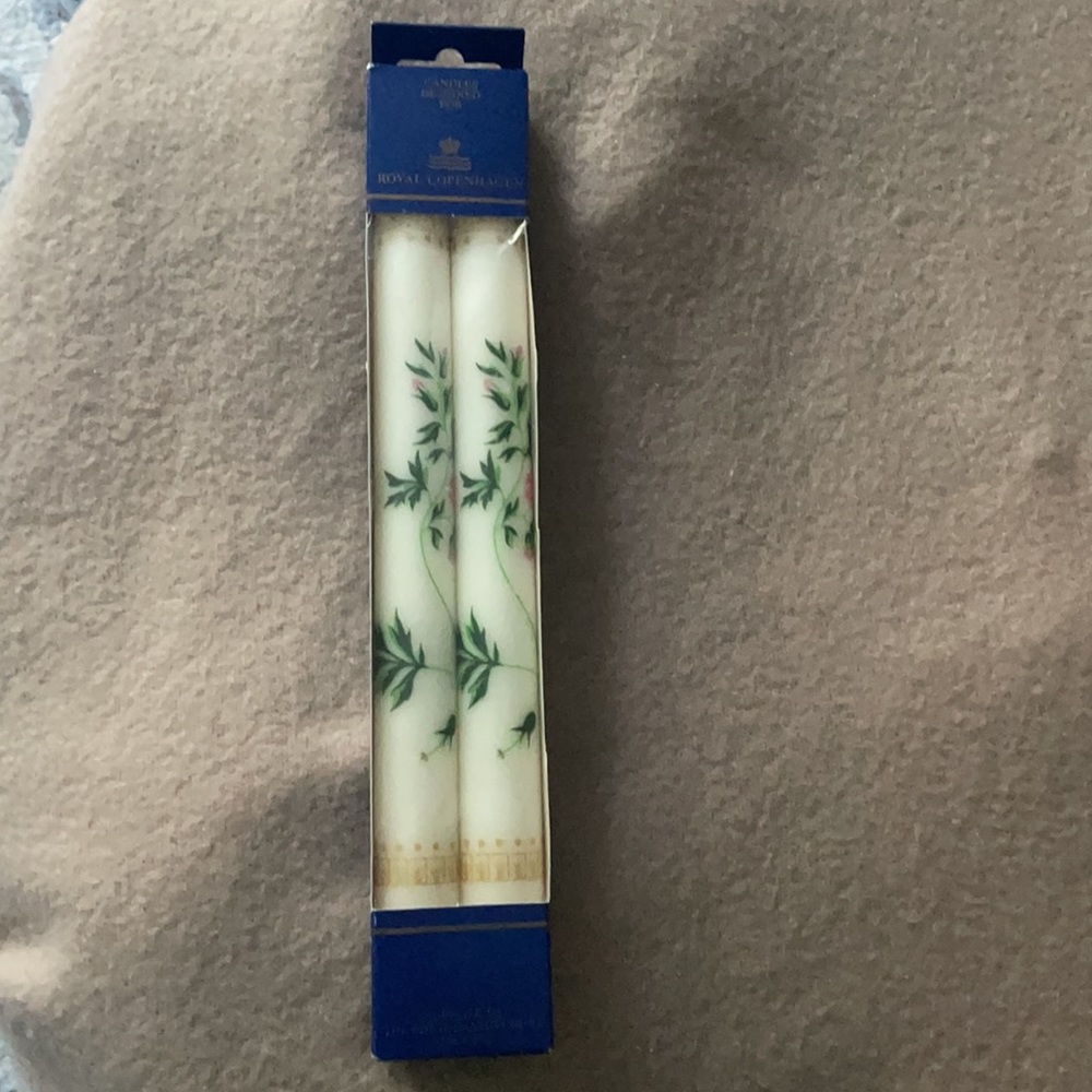 ROYAL COPENHAGEN New Vintage 2 10” Candles Tapered Pair Candlesticks Floral Set